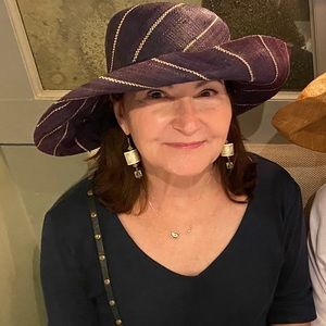 Meet your Posher, Karen